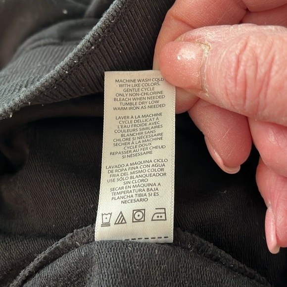 NWOT 2(X)IST Women’s Black Joggers, Size Large! - Picture 10 of 10